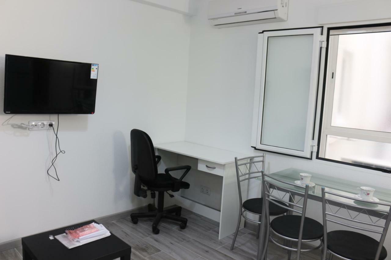 Temporary Alicante Hm ภายนอก รูปภาพ